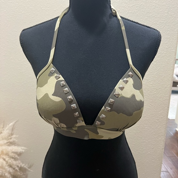 Bikini top bundle - Picture 4 of 10